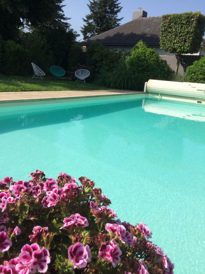 Le Clos Saint-Brice Les Portes du Coglais 外观 照片